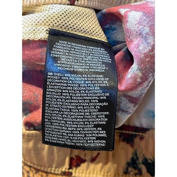 NWT Mens The North Face Class V Pull On Nylon Climbing Shorts Abstract Size XXL‎ - Picture 9 of 9